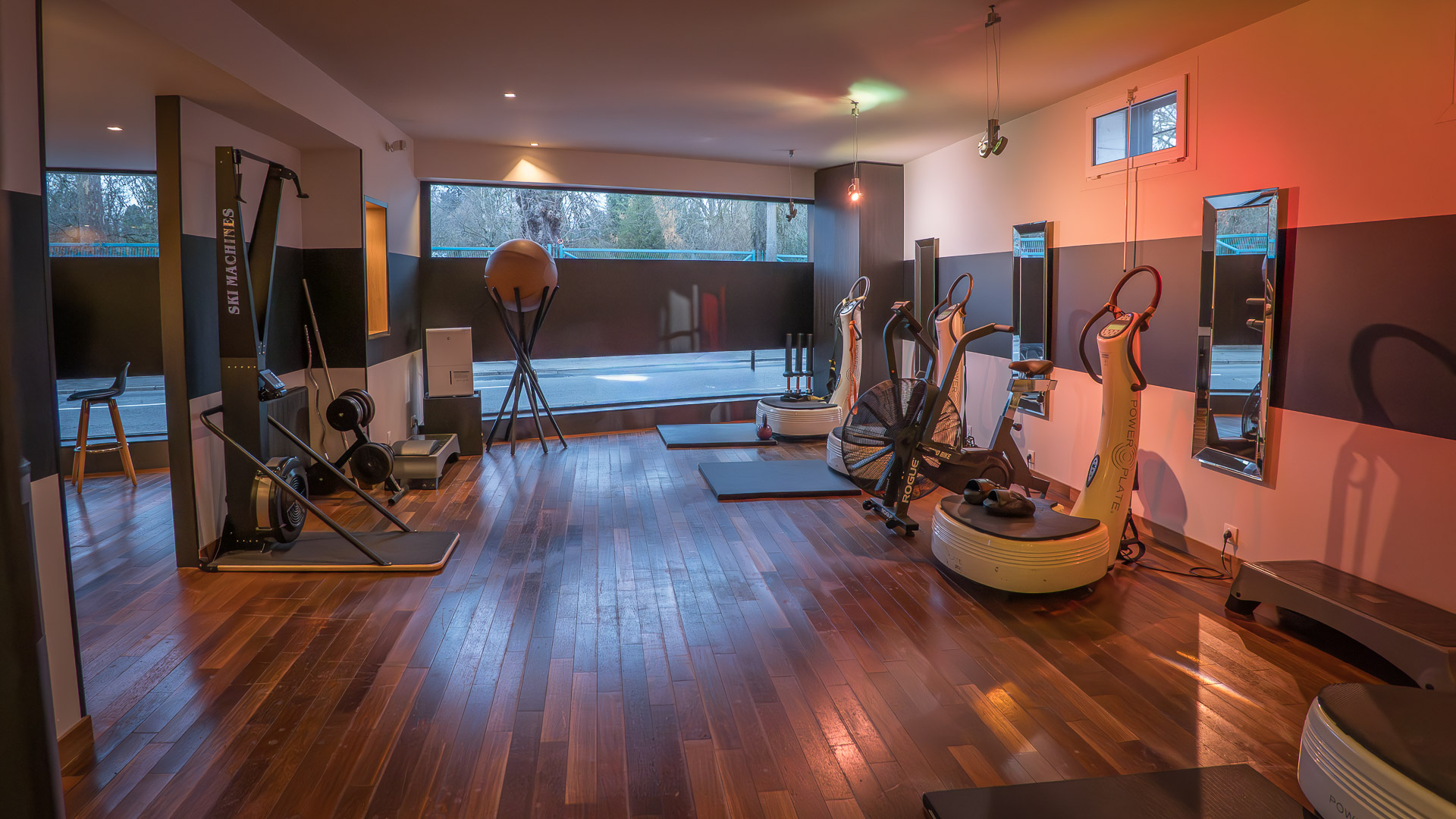 Salle d'entraînement du club privé de coaching PWS à Lille